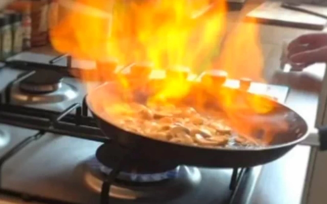 flaming pan of stroganoff
