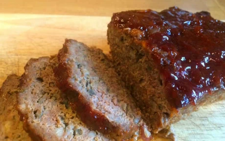 meatloaf with a sticky tomato sauce